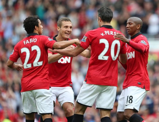 记者:怀疑高天意故意拿两张黄牌是对球员全力拼搏精神的亵渎.